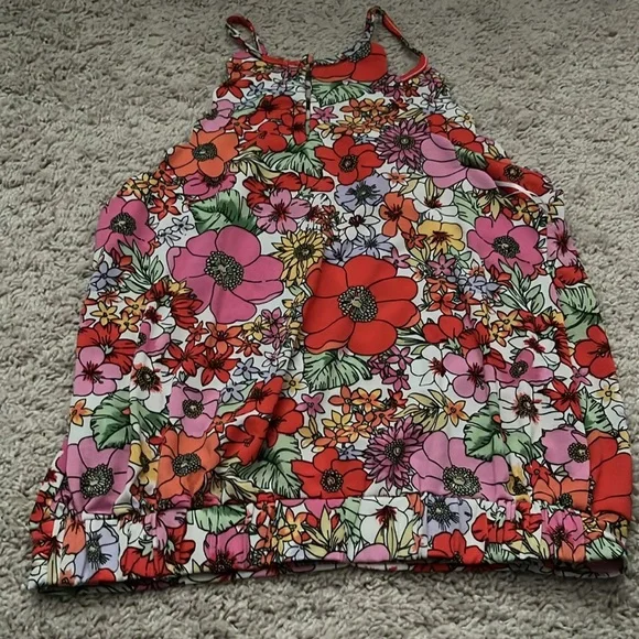 Floral Spring Ready Tank Top - Picture 3 of 9
